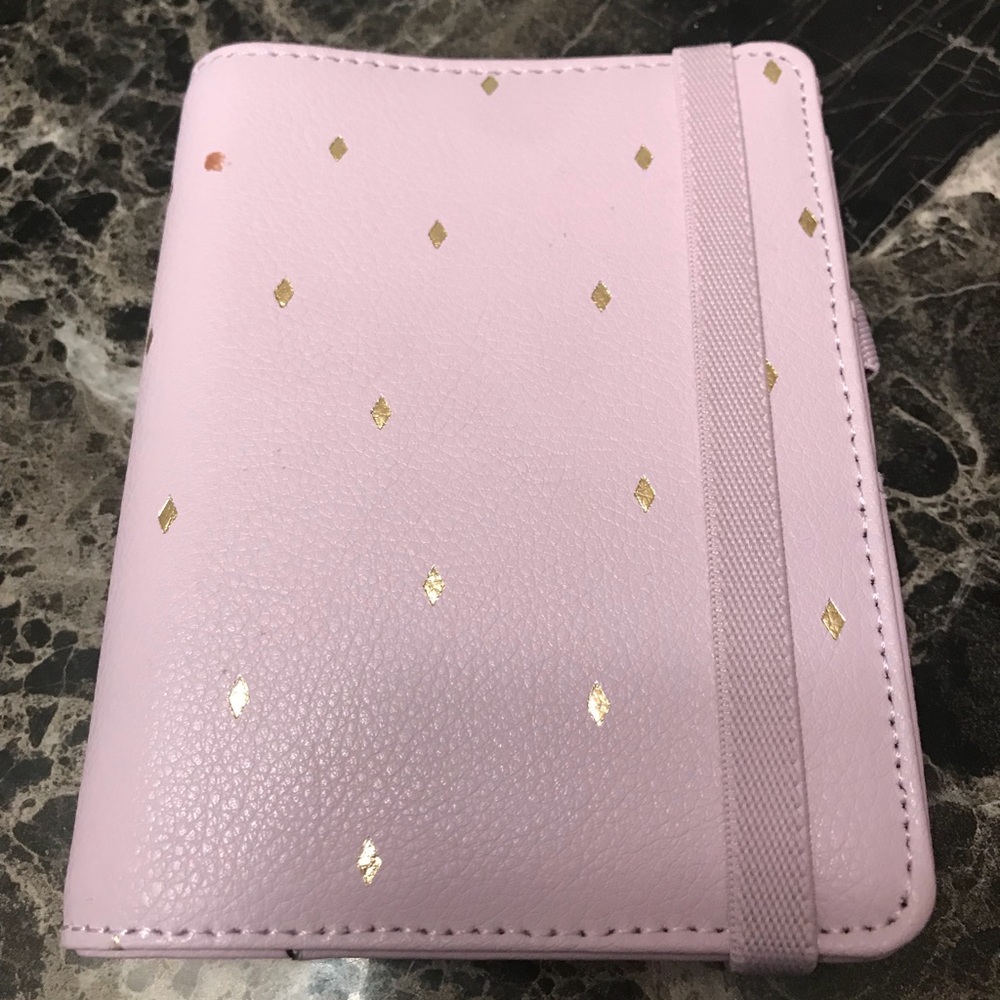 Kikki K NWOT personal small agenda LILAC GOLD
